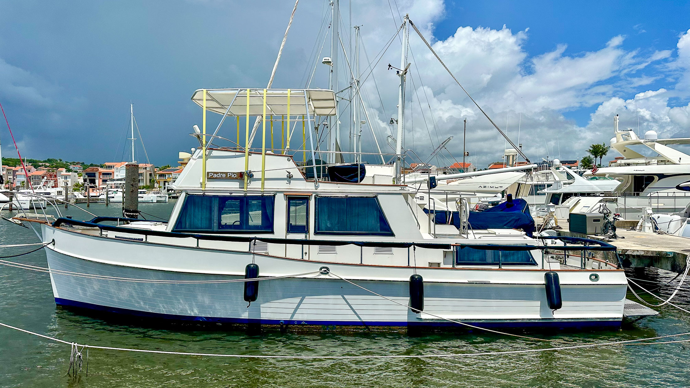 1986 Grand Banks 42′ Classic featured image